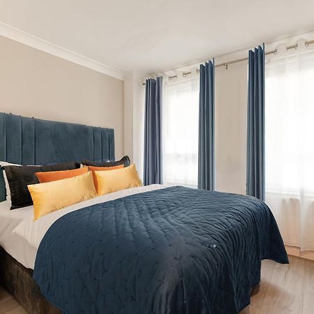 Explore The Most Exquisite West-End From A Harrods Family And Couple Home لندن المظهر الخارجي الصورة